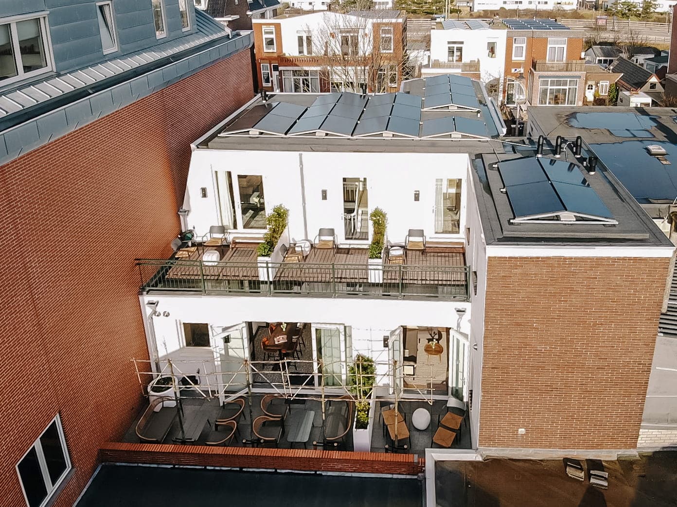 Dak met zonnepanelen